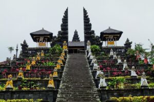 Kegiatan Wajib Saat Mengunjungi Bali