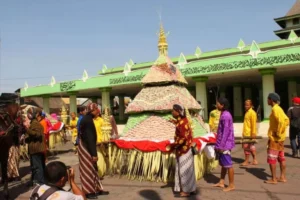 Adat Istiadat Jawa