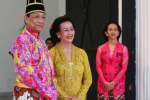 Tenues Traditionnelles de Yogyakarta