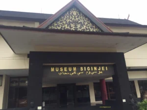tourisme historique à Sumatra